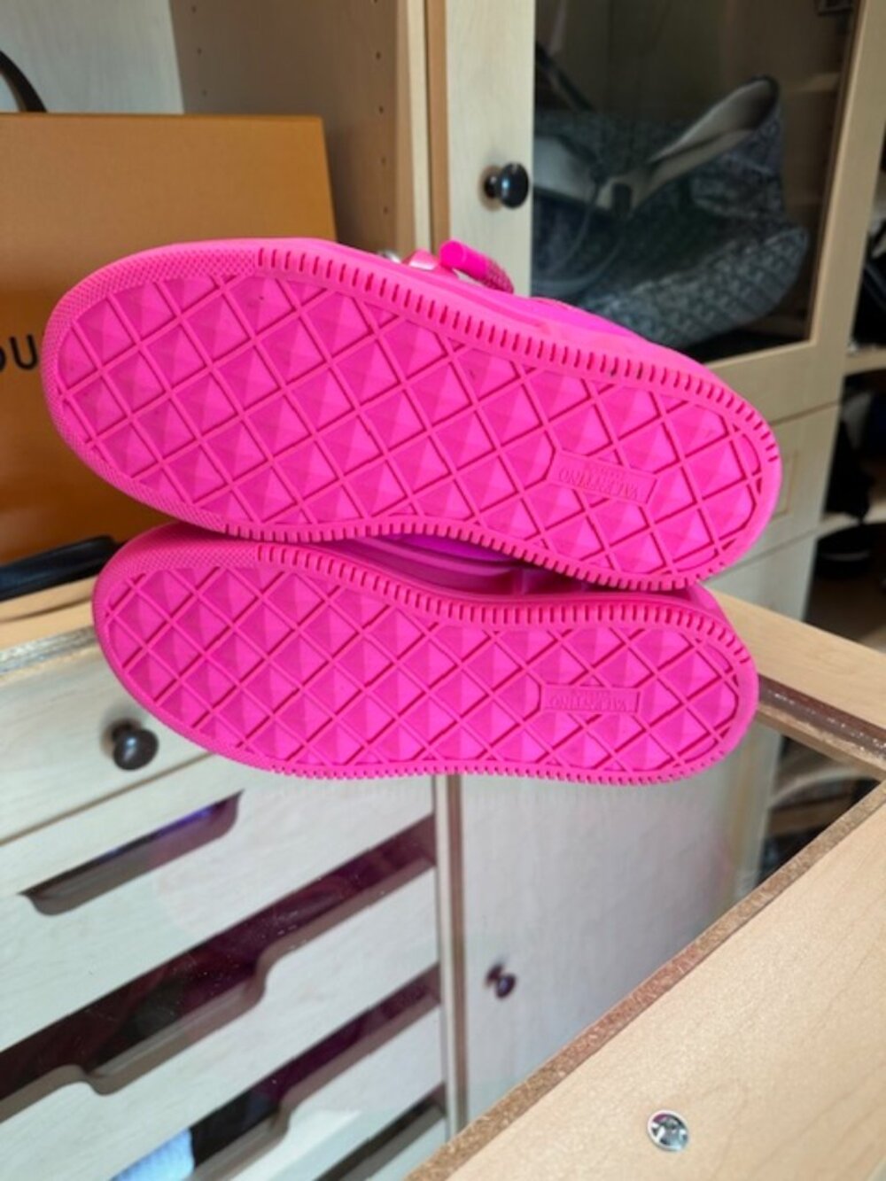 Valentino Pink Size 38 Rockstud Accents Leather Sneakers - Picture 6 of 6
